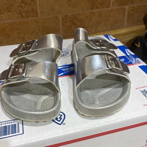 Shoes - Size Small (5-6) Sandals sold in bundle of 2 or more items